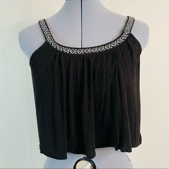 Bethany Mota Black Gauzy Crop Top - Picture 2 of 6